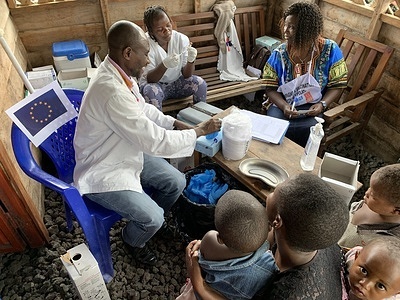 Measles vaccination in the Democratic Republic of the Congo. Read more about https://www.afro.who.int/health-topics/measles .